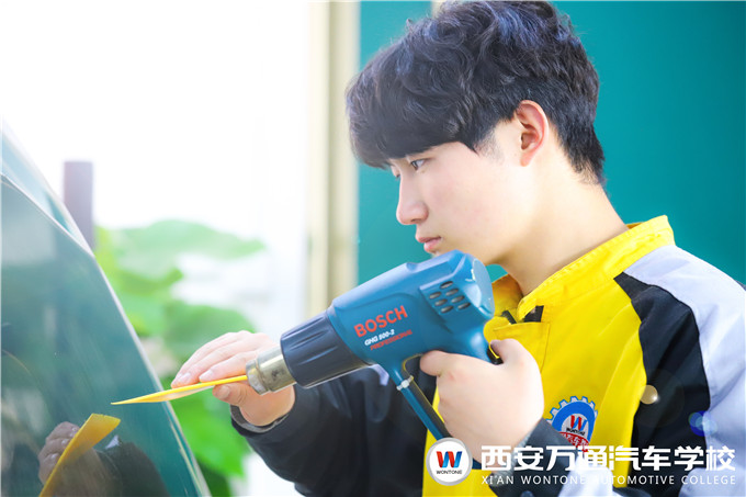 走進西安萬通學技術，一鍵消除失業&迷茫！