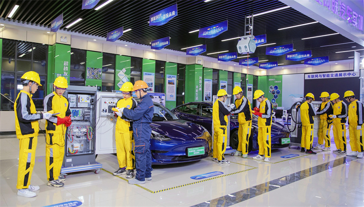 十個理由告訴你為什么要學新能源汽車技術