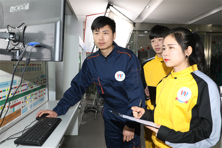 學歷貶值，就業困難，年輕人的出路在哪里？