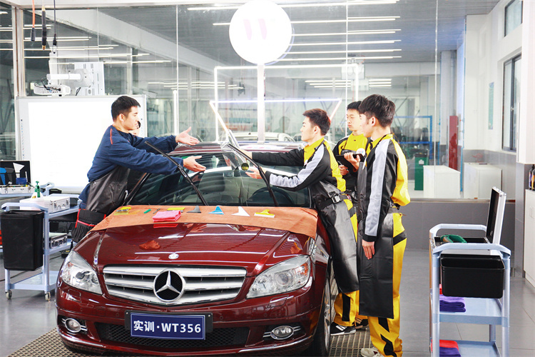 過年別催啦！考不上普高天塌了？選擇職業教育也可出人頭地！