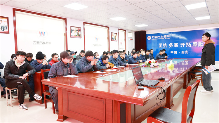 校企合作新典范：西安萬通汽車學校與中集陜汽重卡，共鑄焊接人才新篇章