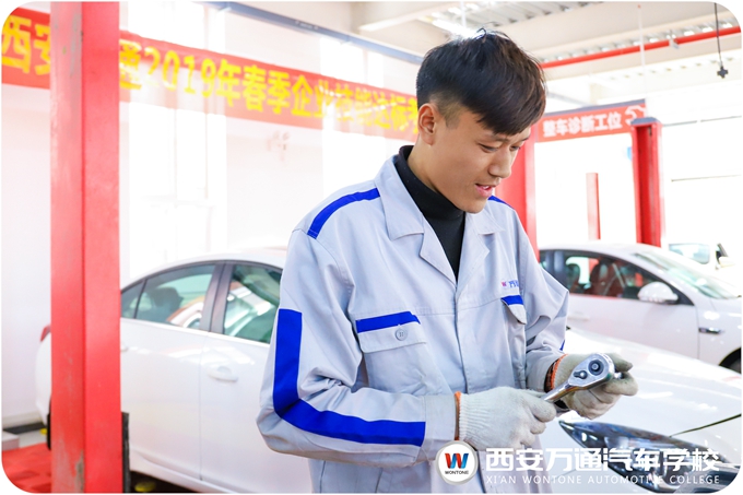 【新創客】行業跨度如此之大，他為何決然選擇汽修