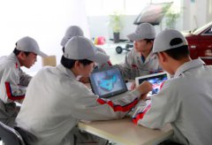 辦學實力誰最強 實訓室里見真章