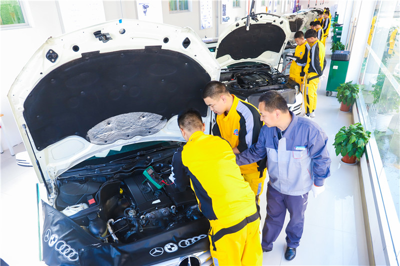 整車檢測維修實訓課堂1