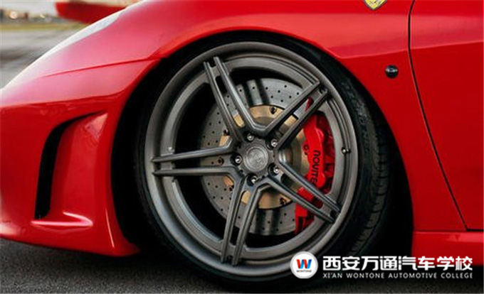 剎車盤生銹是正常嗎？應該怎么處理？