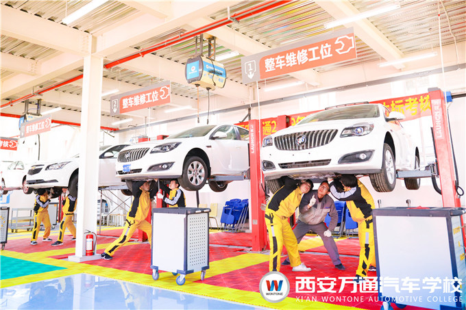 成績不理想，應該學技術還是去讀?？圃盒＃? width=