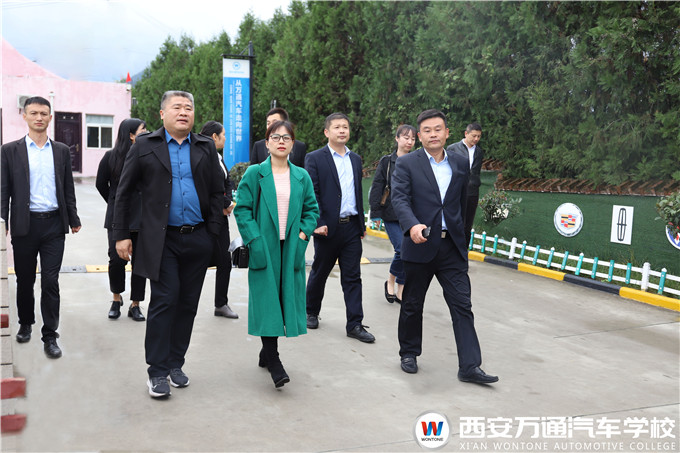奇瑞集團來西安萬通參觀交流，洽談校企合作