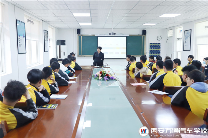 西安萬通人才預選會火熱開啟，短期專業就業潮！