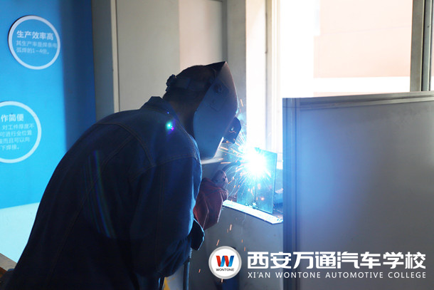 極度緊缺人才：焊工高居榜首，現在學還來得及！