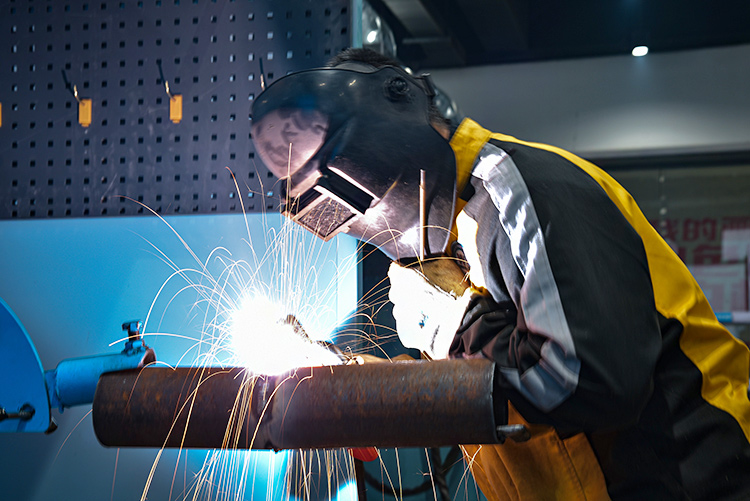 學焊接技術，我選西安萬通