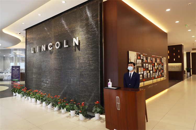 西安萬通汽車學校&中聯實業集團（林肯4S服務中心）校企定制班火熱招生中！