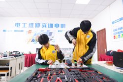 低壓電工專業主要學些什么,低壓電工證怎么考？