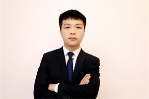 選擇與奮斗同等重要，萬通是我的新開始 ——西安萬通畢業學子鄭欣