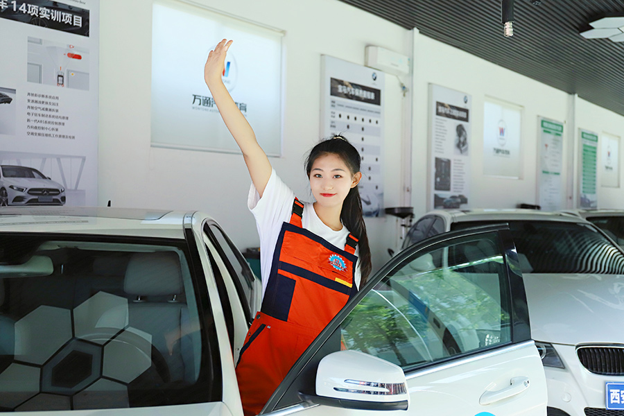 整車檢測維修實訓課堂11