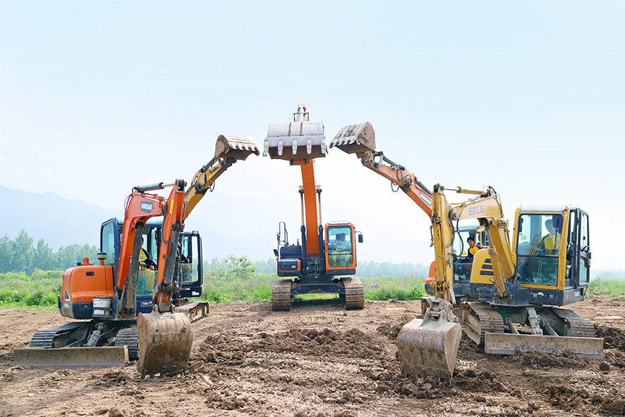 挖掘機操作工實訓6