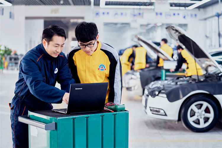 西安萬通汽車新能源專業怎么樣？