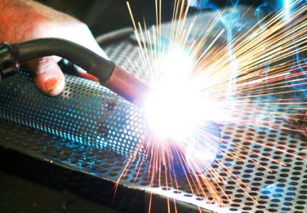 電焊工培訓學校：學電焊到哪里學，正規電焊工培訓班，西安焊工證培訓學校